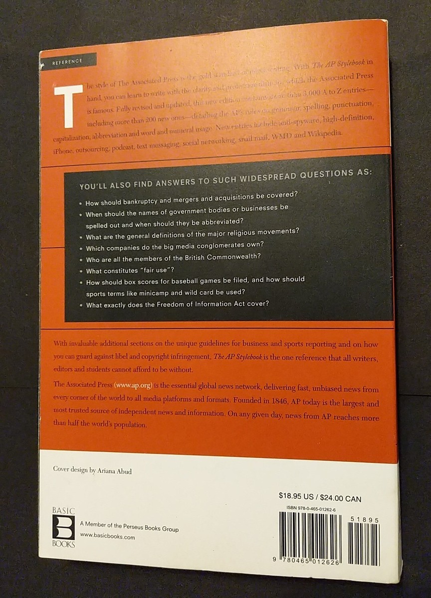 The Associated Press Stylebook and Briefing on Media Law - 2009 