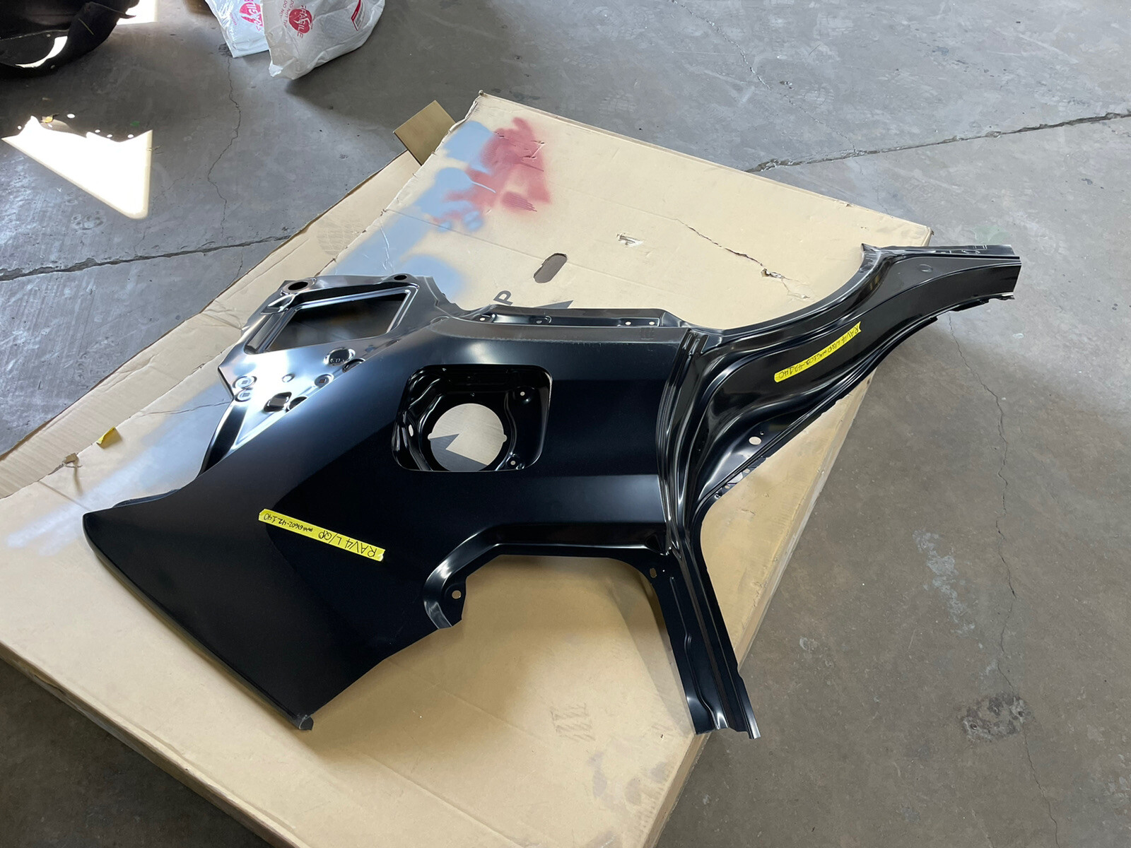 2021 TOYOTA RAV4 OEM NEW DRIVER LEFT QUARTER PANEL VERY CLEAN SIDE