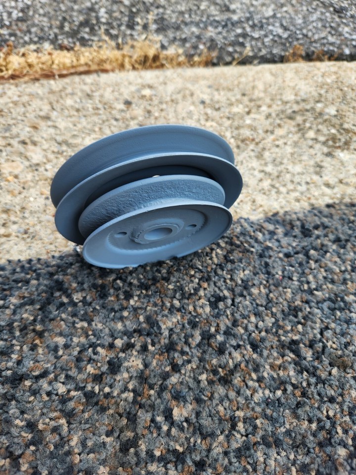 Wheel Horse 42" Mower Deck Center Spindle Pulley 5/8 Shaft 110148 eBay