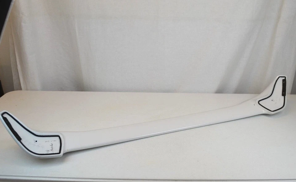 OEM Mazda Tribute Rear Wing Trunk Hatchback Liftgate Spoiler Classic White - Image 2 of 4