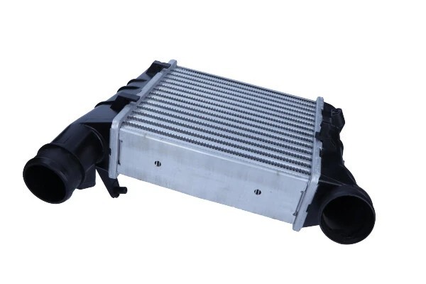 Intercooler MAXGEAR AC680187 pour restaurer le refroidissement sur Exeo ST