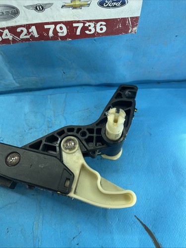 PEDALE FRIZIONE CHEVROLET SPARK 2009-2016 ORIGINALE - Foto 4 di 11