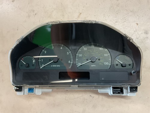 00 01 02 Land Range Rover P38 OEM Instrument Cluster YAC114250 126K b41