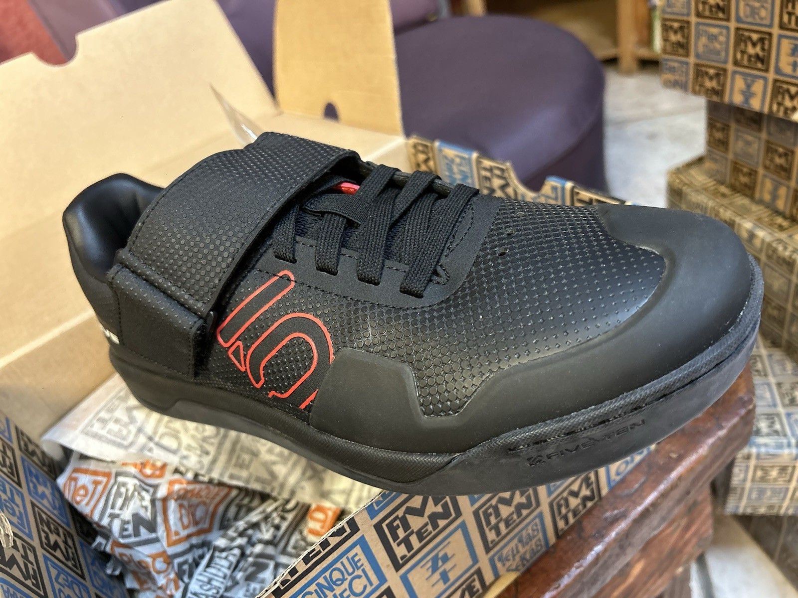 Shoes Scarpe Mtb Mountain Bike Enduro Fiveten Five Ten Downhill Mis 42 Hellcat