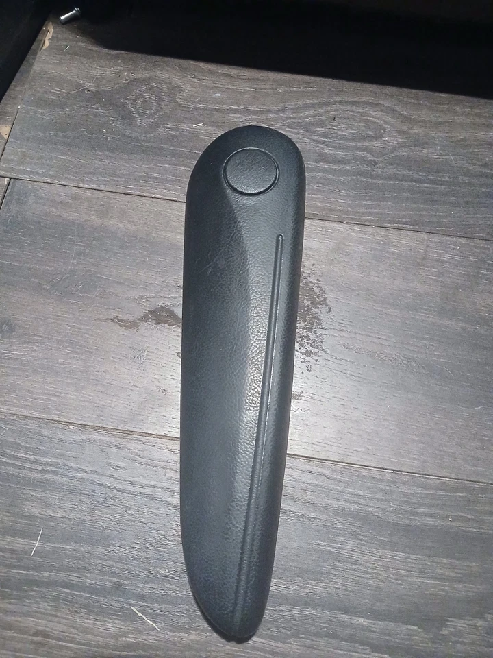 Ford Freestar/Mercury Monterey 2004-2007 OEM LH lado del conductor reposabrazos asiento trasero Foto 2 de 4