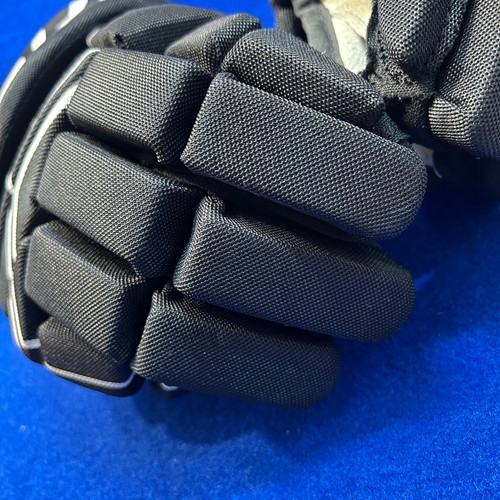 Guanti da Hockey Bauer NSX 14"-36cm Free Flex Thumb Nero Nuovi Condizione - Foto 10 di 15