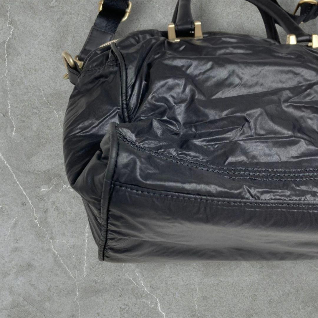 Diesel Y2K 00S Archive 2-Way Shoulder Bag Gold Hardware Diesel Y2K 00S Archive 2-Way Shoulder Bag Gold Hardware