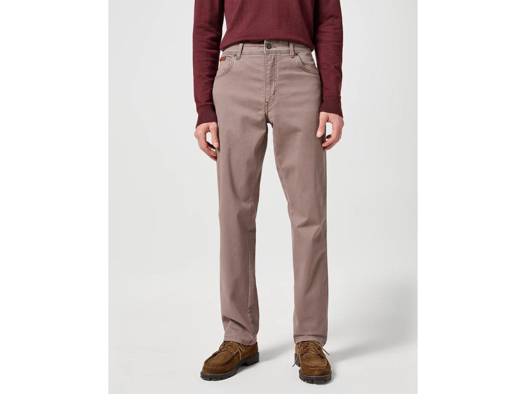 Wrangler Texas Stretch Trouser Chino For Men 112356884 in Iron