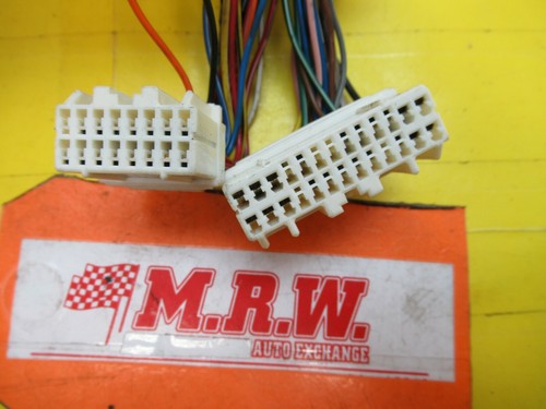 COMPUTER WIRE PLUG off TRANSMISSION TCM SHIFT MODULE 95440-28880 00 01 TIBURON - Picture 7 of 12