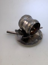 MERIDEN #209 NAPKIN RING WITH BUTTERFLIES - BEST OFFER - 20 OF 34