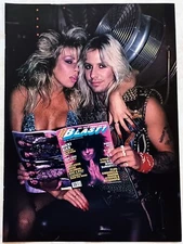 MOTLEY CRUE~VINCE NEIL~ORIG 1989 POSTER~FULL PAGE PRINT MAGAZINE PINUP CLIPPING