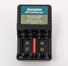 Energizer CHM4AA ACCU Rechargeable Battery Charger NiMH NiCd AA AAA 9V