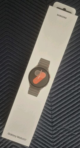 Samsung Galaxy Watch7 Green 40mm Brand New Sealed Model SM-L300