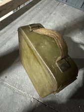 ORIGINAL WWII SOVIET RUSSIAN MAXIM 250RD AMMO CAN & AMMO BELT