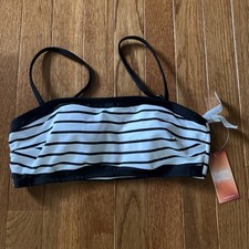 NWT Cupshe Bikini Top Size Medium White Black Striped Jojo Fletcher