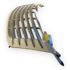 2006 - 2010 Chrysler Pt Cruiser Upper Bumper Grille With Chrome Paint Code Pwg 2006 - 2010 Chrysler Pt Cruiser Upper Bumper Grille With Chrome Paint Code Pwg