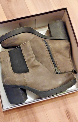 Vagabond Echtleder Stiefeletten Gr.38 Chelsea Style Used-Look,grau,im O-Karton