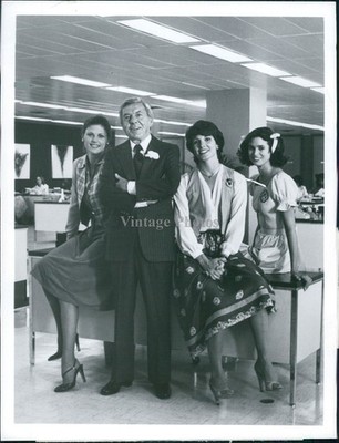 1979 Robyn Douglass David Wayne Susan Saint James Peyser Press Vintage Photo 7x9