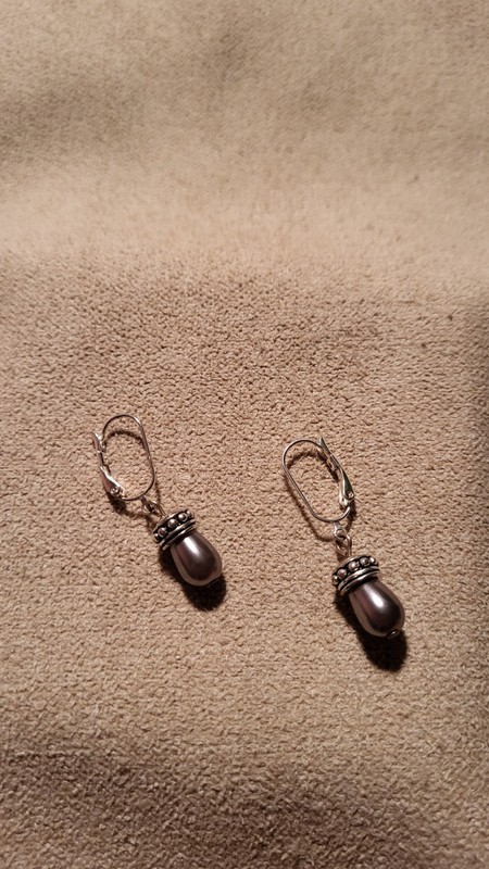 Vintage Silver-tone Gray Faux Pearl Droplet Dangle Earrings