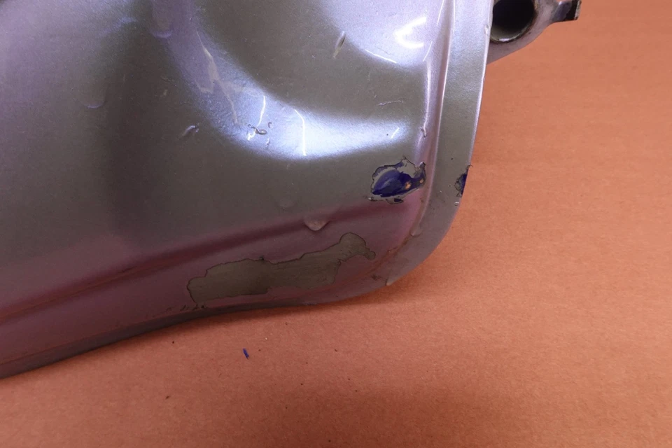 2008-2010 SUZUKI GSXR600 Gas Tank Fuel Cell Petrol Reservoir - Image 3 of 4