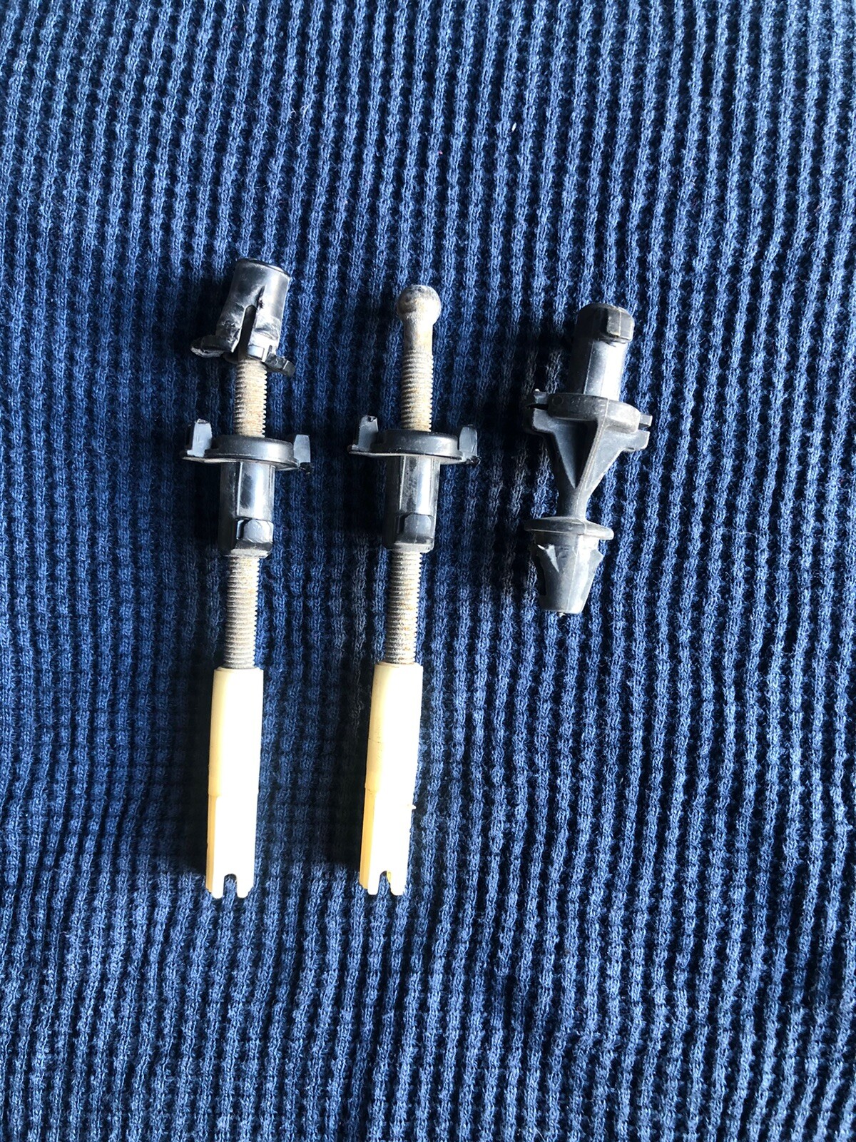 Used BMW E30 Headlight Low Beam ADJUSTING SCREW SET 3 Pieces 318i 320i