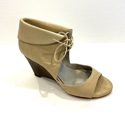 Vero  Cuoio Latitude Femme Open Toe Bootie . Worn Once . With Original Box