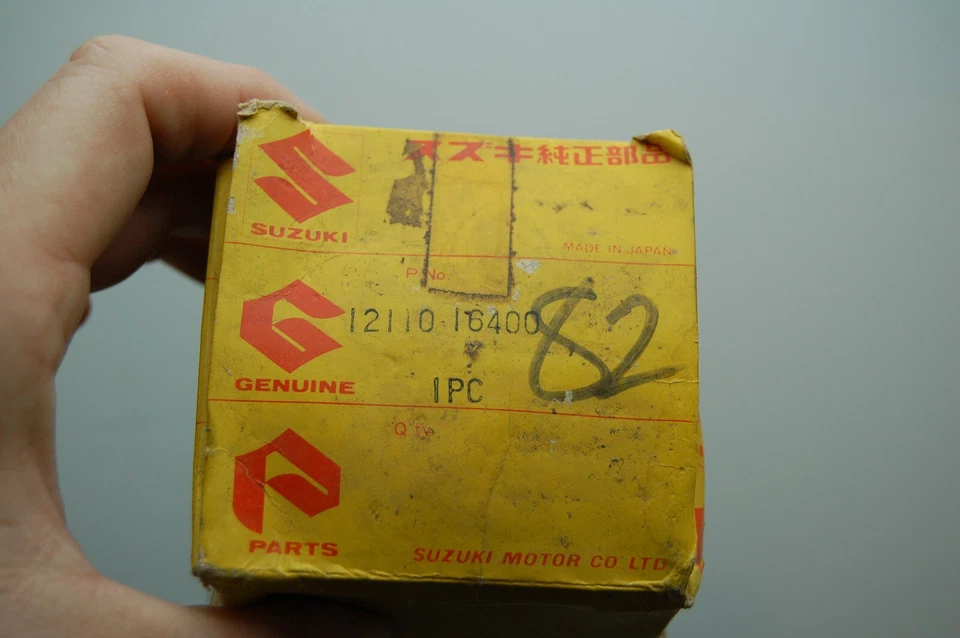 Nuevo de Lote Antiguo Original Suzuki 12110-16400 STD Pistón ESTÁNDAR 1969-1971 TS250 1970 TM250 Foto 2 de 4