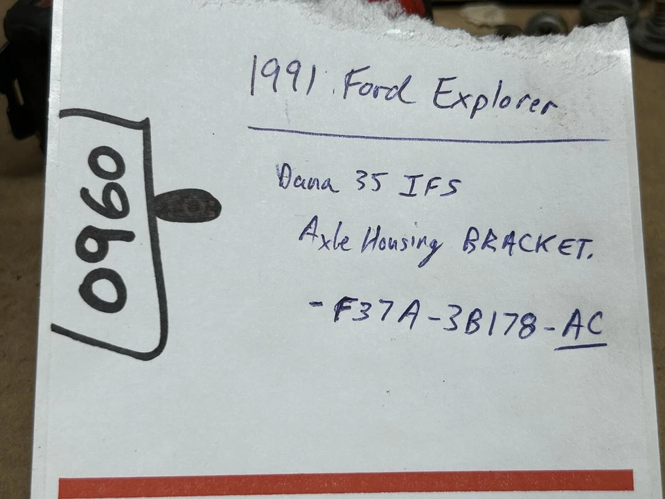 91-94 Ford Explorer - Dana 35 TTB IFS - Axle Pivot Bracket Mount F37A-3B178-AC - Image 2 of 4