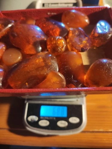 NATURAL OLD ANTIQUE BALTIC AMBER stone lot 68.8 gr