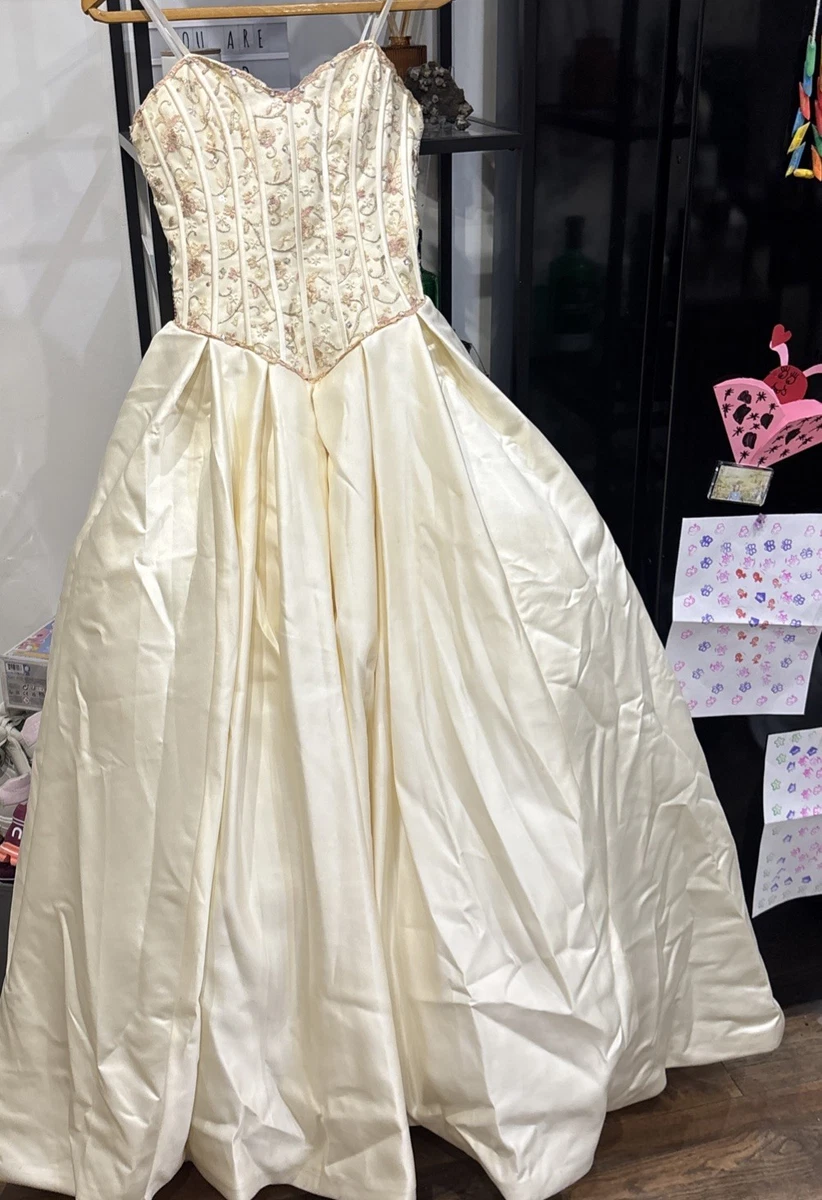 ian stuart gold wedding dress Ian Stuart, Carousel Wedding Dress Save 71%