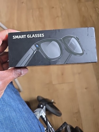 AI Smart Glasses with 1080P HD Camera - Bluetooth Audio, Hands-Free Video Record