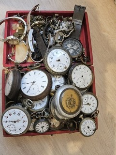 Pièces détachées montres à gousset : cadrans émaillés mouvements boîtiers