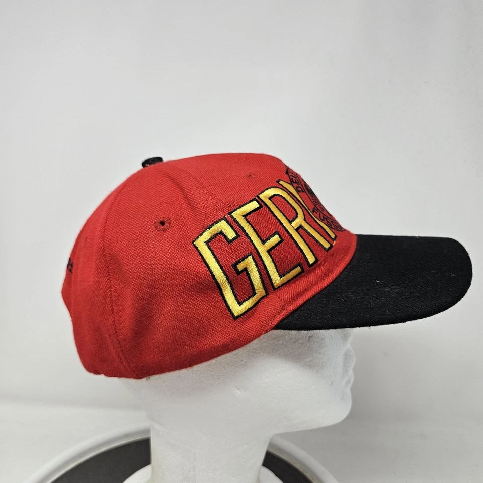 Gorra de fútbol vintage de la selección nacional de Alemania con espalda a presión para hombre talla única Adidas Foto 3 de 4