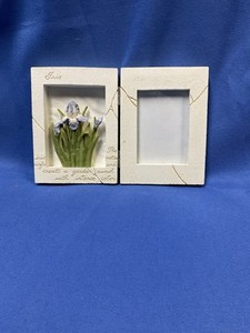 Hinged Photo Frame with Iris