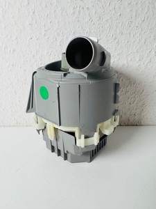 SIEMENS Bosch Umwälzpumpe 9000.589.645 Motor Gehäuse Pumpe BSH 9000589645