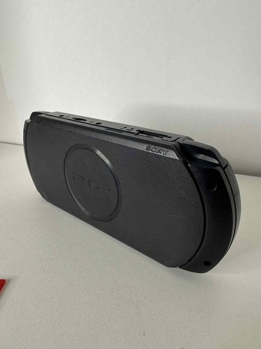 Consola Sony PSP E1004 - buen estado, no probada incl. tarjeta de memoria - Imagen 6 de 7
