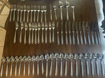 Hampton Silversmiths Concorde Stainless Flatware Set 61 Pcs Nice Set! EUC