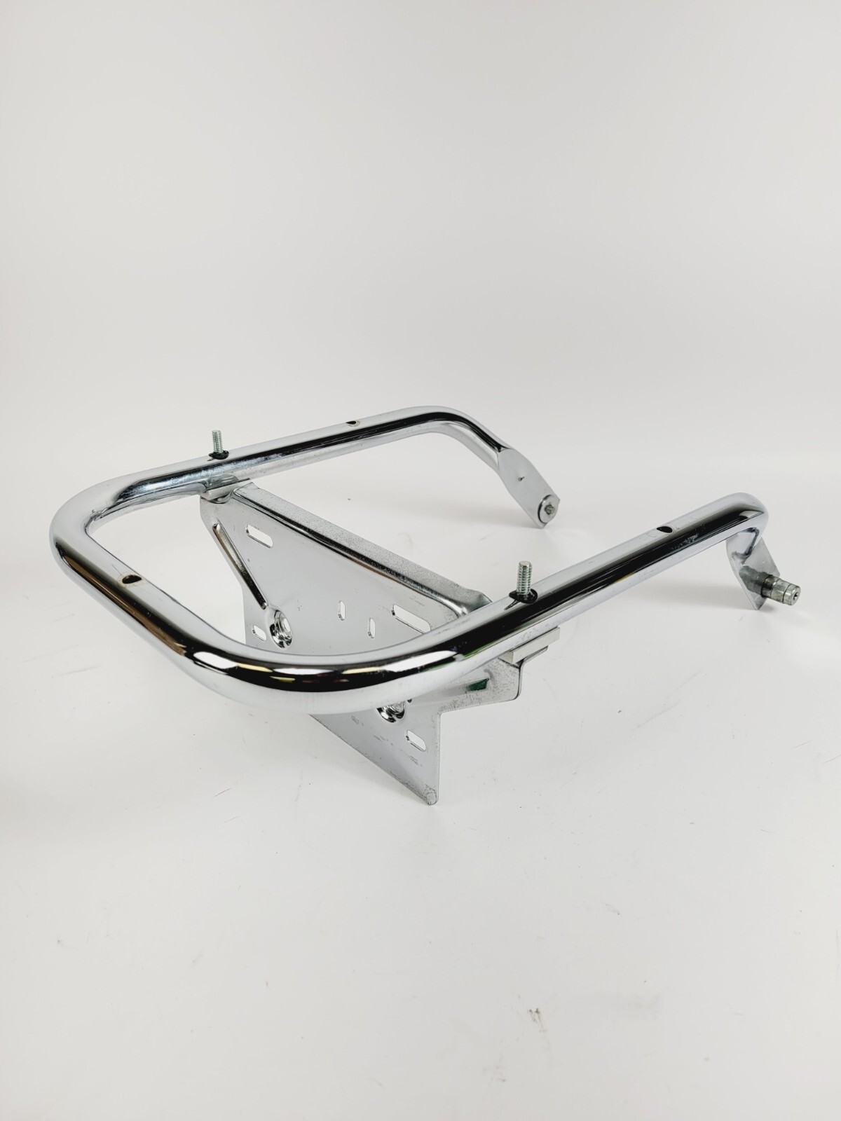 Harley-Davidson Touring Chrome Upper Support Tube Tour Pak Mount Plate Bracket