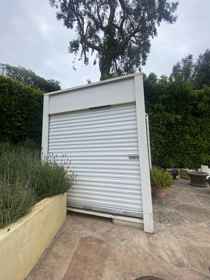 Small container Office 10'(L) x 8'(W) x 9'(H) in White - Image 3 of 4