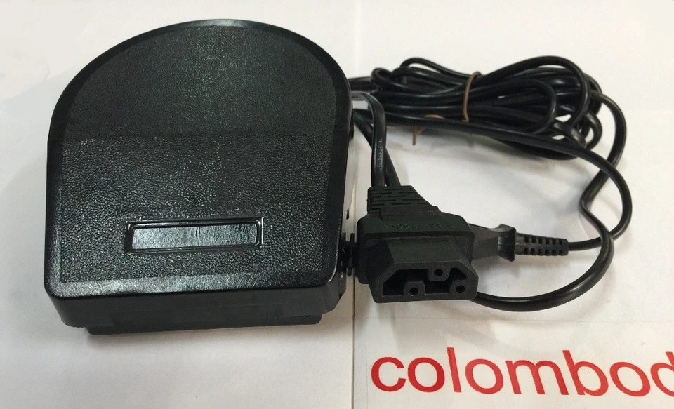 - SENZA MARCA/GENERICO – PEDALE REOSTATO MOTORINO PER DA MACCHINA PER CUCIRE TOYOTA COMPLETO DI CAVO