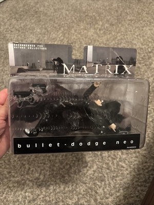 The Matrix Bullet Dodge Neo Action Figure N2Toys 1999 Unopened Keanu Reeves Pics