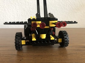 LEGO 6941 BLACKTRON BATTRAX  Complete w/ Minfig no instr Vintage 1987