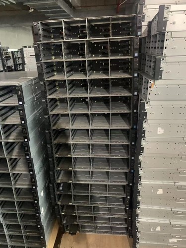 Serveur Dell PowerEdge R730XD 12X3,5", 2x processeur 2620 V4 / 2683 V4 / 2699 V4, 32G/128G - Photo 3/5