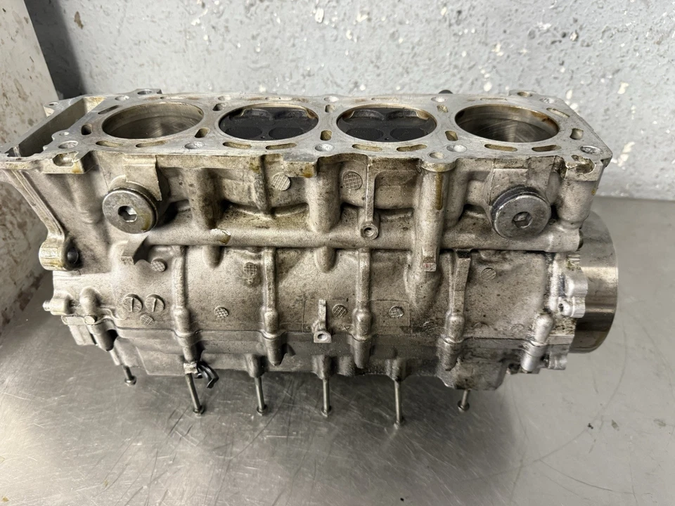 2004 年铃木 GSXR 600 底端良好发动机曲柄、杆、活塞 — 第 2/4 张图片