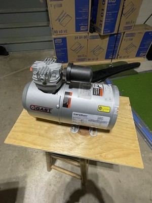 GAST vacuum/compressor model number 1HAB/10/M100X  Brand new never used 1/6 hp,