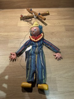 Pelham Puppets SS6 Clown Marionette Figure Needs Restring