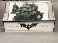 Tyco 440x2 Batman Begins Tumbler Batmobile HO SLOT CAR With Custom Case Set Car