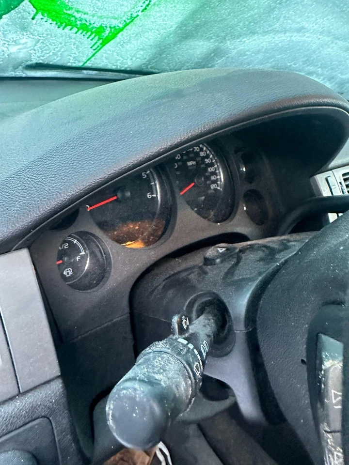 11 12 13 CHEVY SILVERADO 1500 Air Conditioning AC Compressor - Image 4 of 4