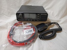 Motorola XPR 5550 UHF 45W Mobile DMR Radio M28QPN9KA1AN Capacity Plus CPS 16