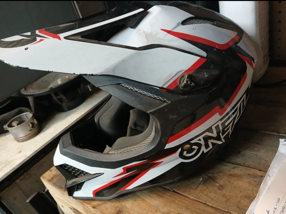 Casco O'Neal Grande Adulto Foto 3 de 4